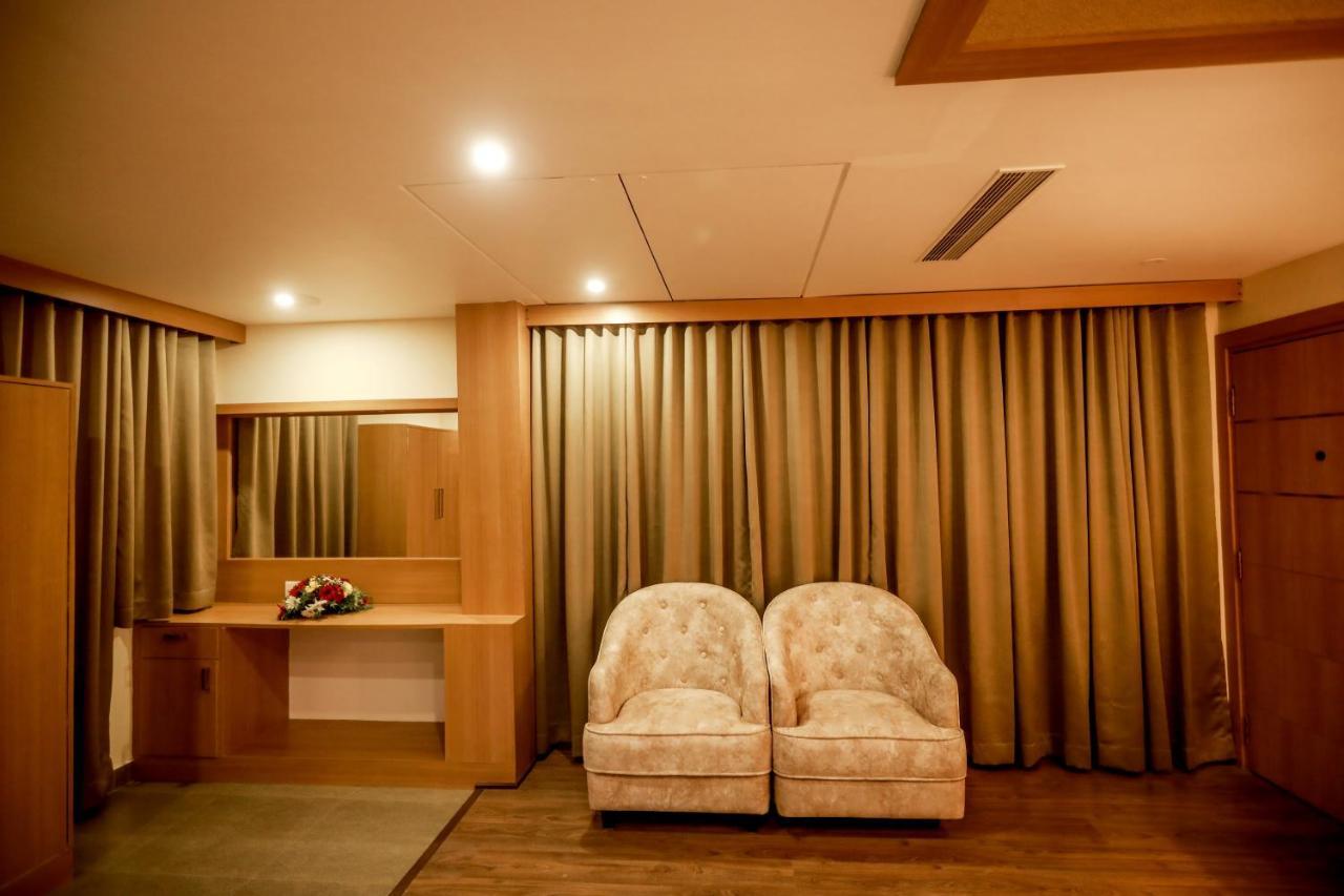 Nesma Palace 坎努尔 外观 照片